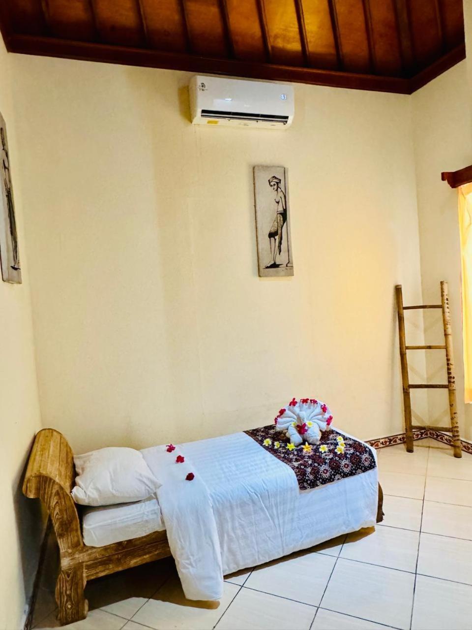 Bungalow Geringsing Candidasa Exterior foto